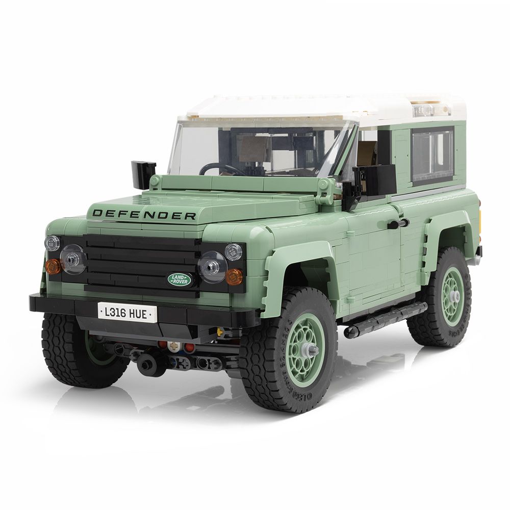 Конструктор LEGO® LAND ROVER CLASSIC DEFENDER 90 (38970)