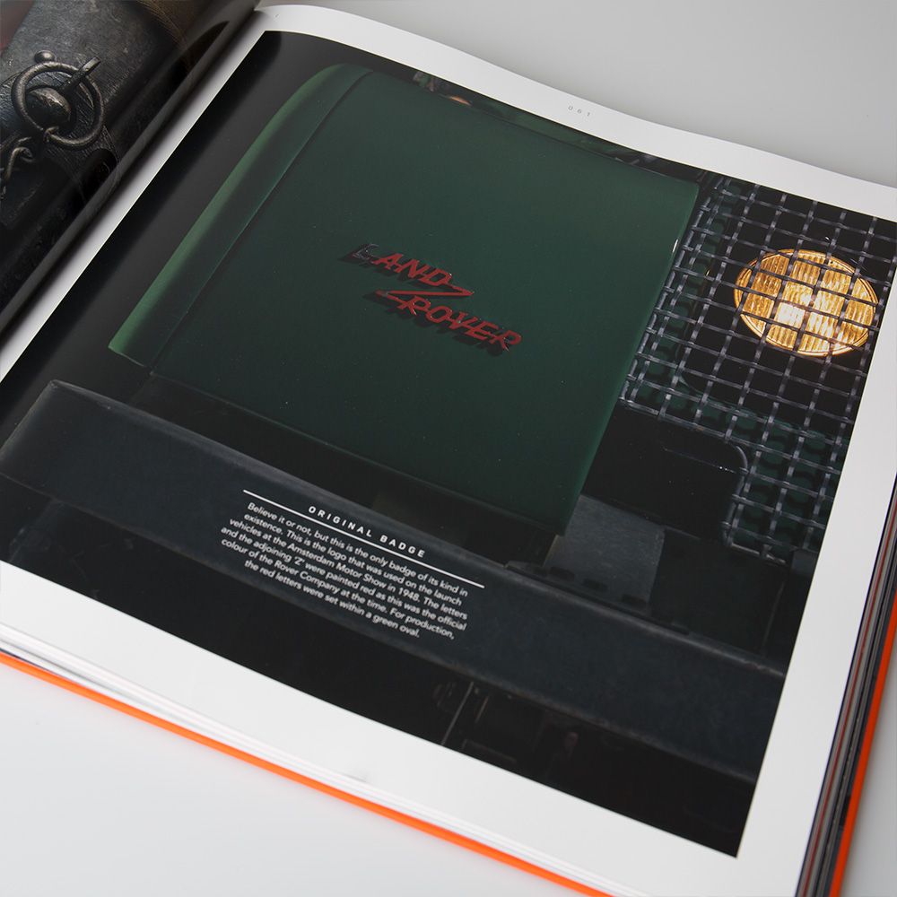 Книга Land Rover Defender Icon, про історію моделі (40992)