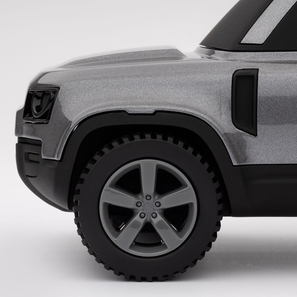 Модель автомобіля Defender Icon model 02, колір Eiger Grey (43838)