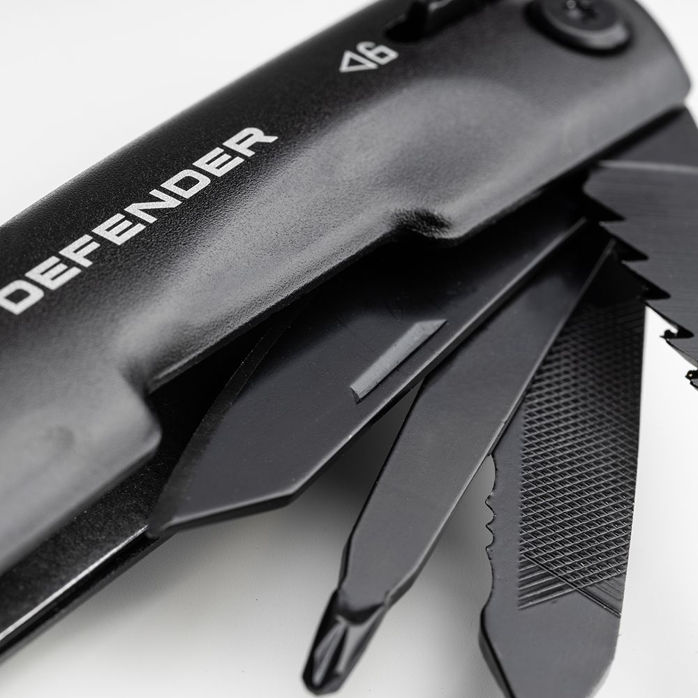 Мультиінструмент Defender (38958)