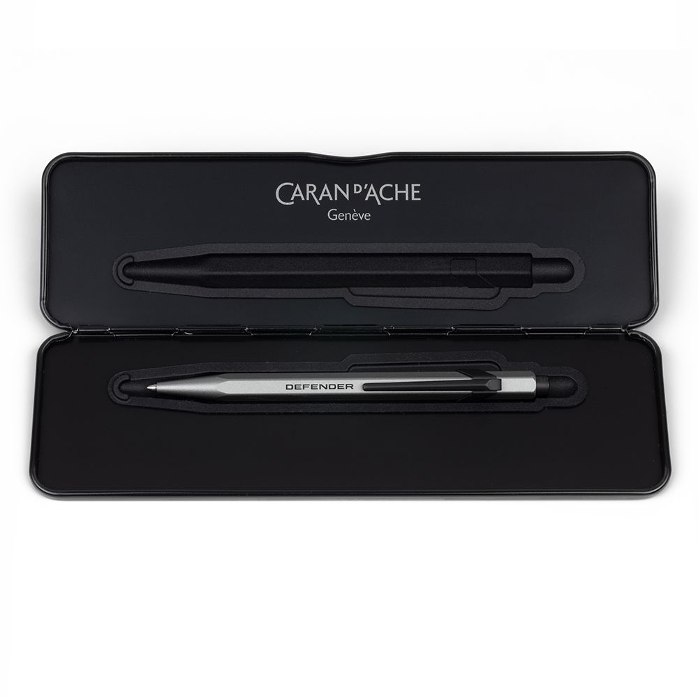 Ручка кулькова Caran d'Ache для Defender (38972)