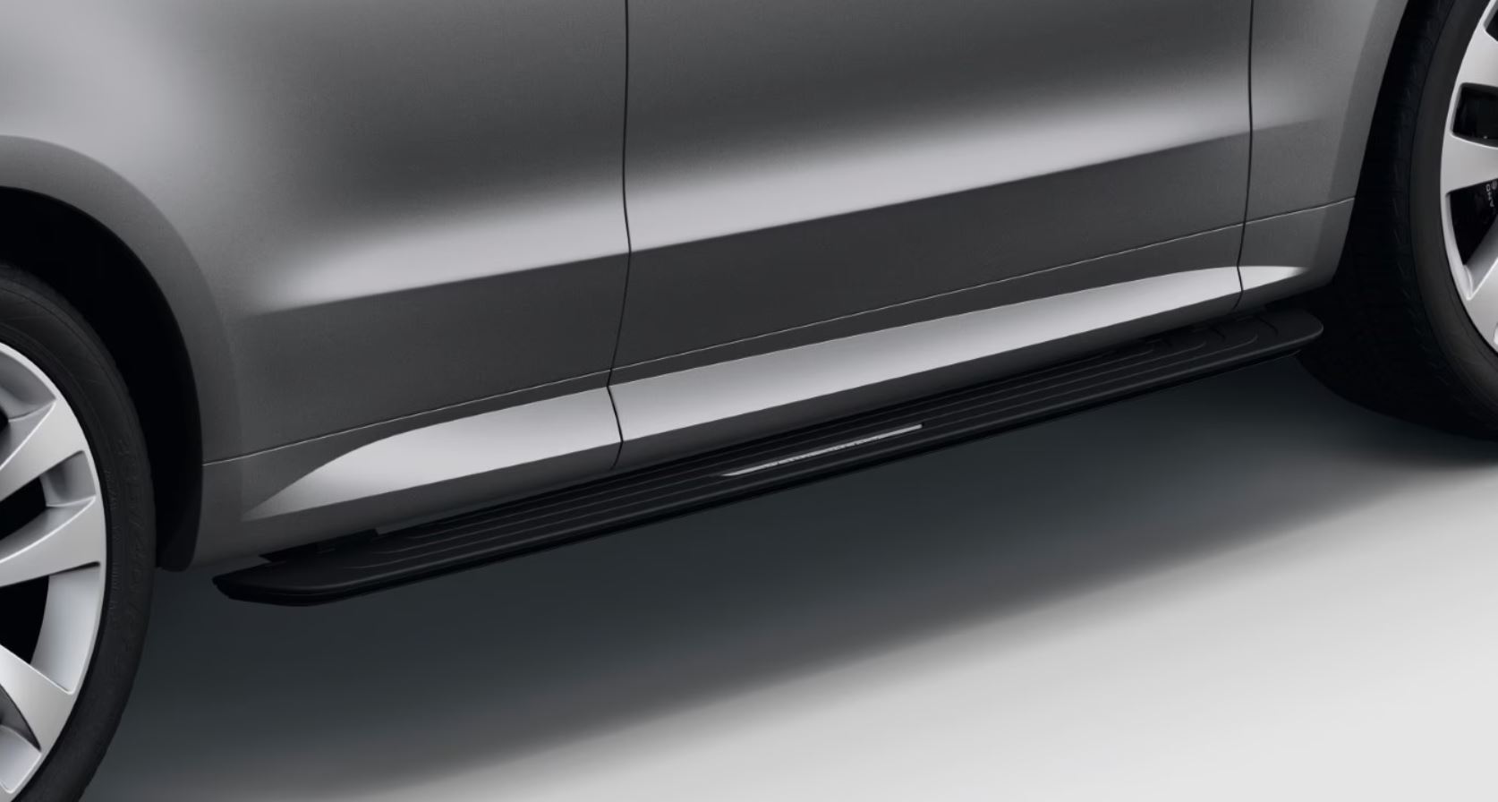 Підніжки бічні висувні електричні, комплект (Sport/Dynamic) Range Rover Sport L461 (35969)