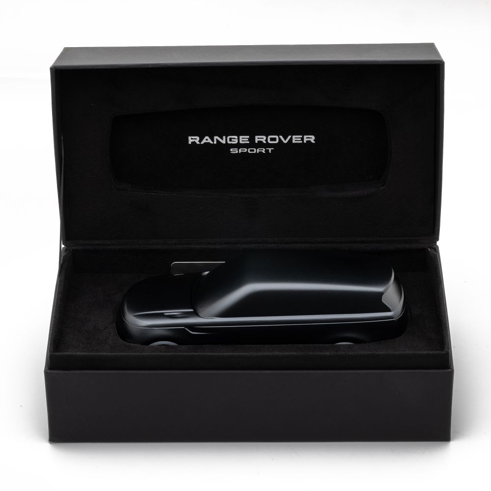 Скульптурна модель автомобіля Range Rover Sport, анодований алюміній, колір Santorini Black (38951)