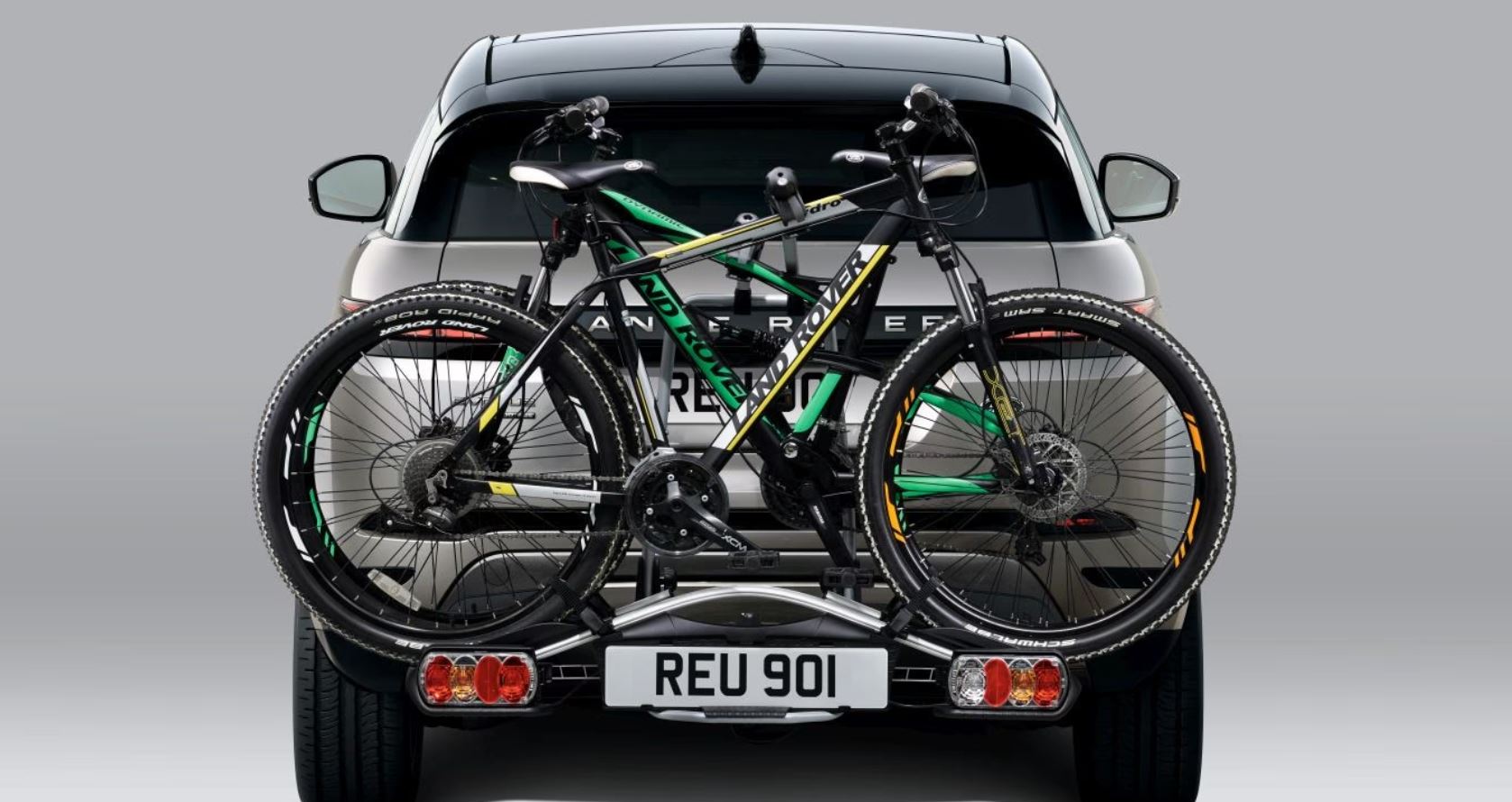 Кріплення для перевезення 2-х велосипедів, яке встановлюється на буксирувальний пристрій (35911)