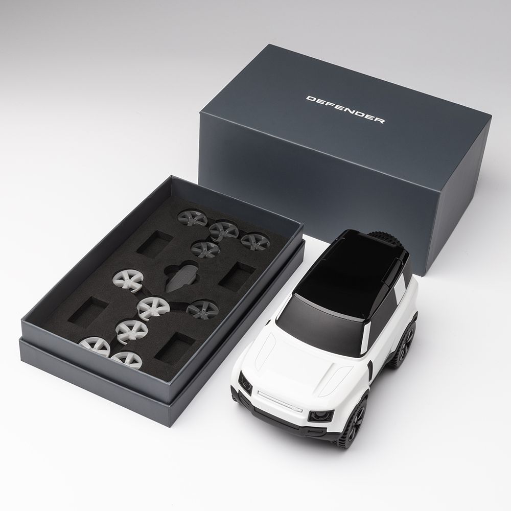Модель автомобіля Defender Icon model 02, колір White/Black (43840)