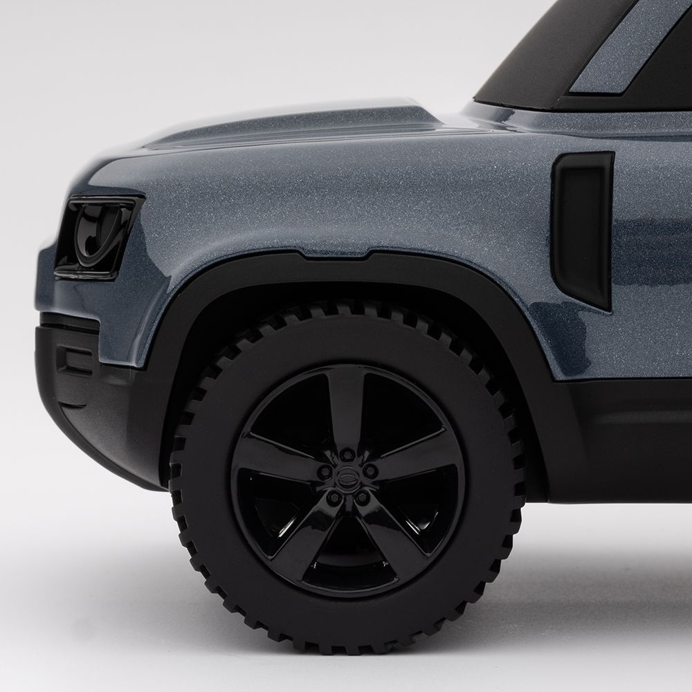 Модель автомобіля Defender Icon model 02, колір Tasman Blue (43836)